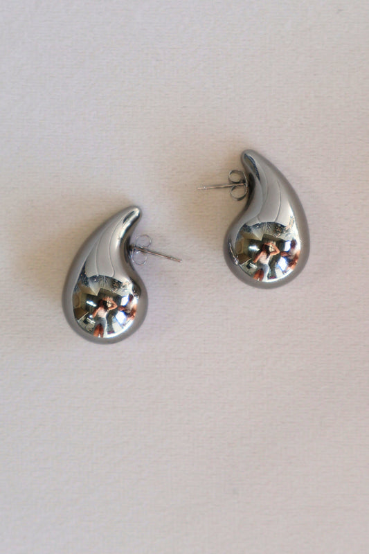 Silver Orla Droplet Earrings